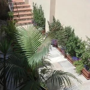 ** Affittacamere Il Giardino Segreto Italia